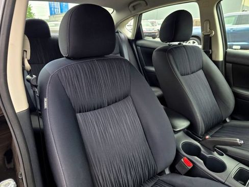 Used 2017 Nissan Sentra SV FWD image 33