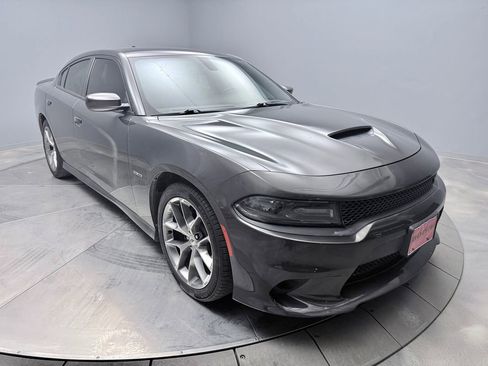 Used 2019 Dodge Charger R/T w/ Plus Group image 3