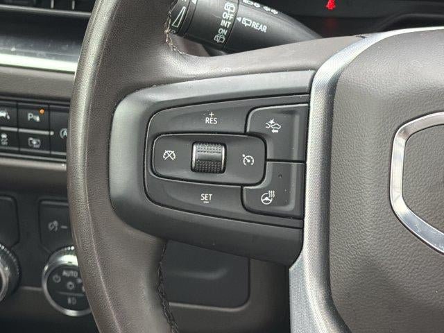 Used 2023 GMC Yukon SLT w/ SLT Luxury Package RWD image 30