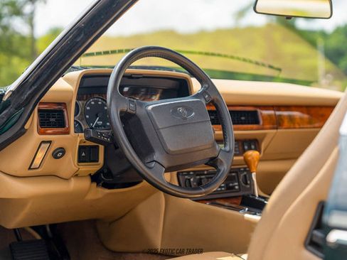 Used 1994 Jaguar XJS V12 Convertible image 45