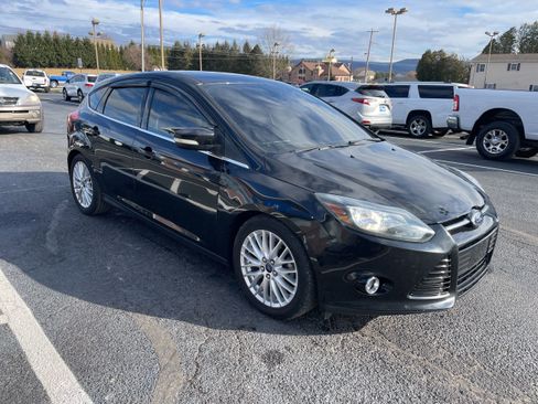 Used 2014 Ford Focus Titanium image 8