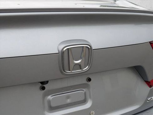 Used 2018 Honda Accord Sport image 27