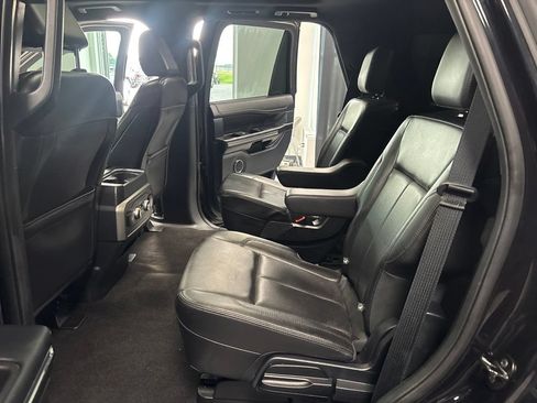 Used 2021 Ford Expedition XLT RWD image 31