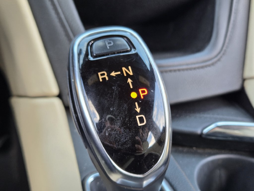 Used 2017 Cadillac XT5 Luxury w/ Driver Awareness Package FWD image 26