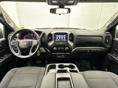 Certified 2022 Chevrolet Silverado 1500 Custom w/ LPO, Dark Essentials Package AWD/4WD image 16