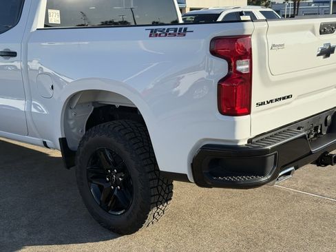 New 2026 Chevrolet Silverado 1500 LT Trail Boss w/ LPO, Dark Essentials Package image 15