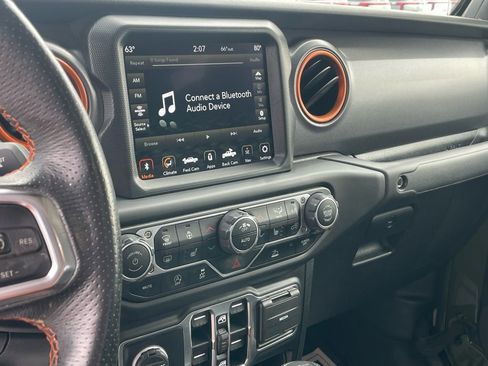 Used 2023 Jeep Gladiator Mojave w/ LED Lighting Group image 15