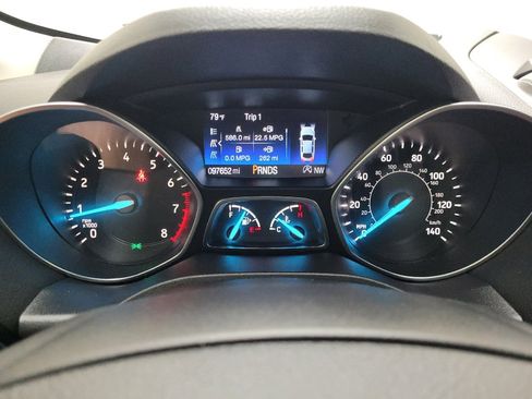 Used 2018 Ford Escape SE w/ SE Sport Appearance Package AWD/4WD image 23
