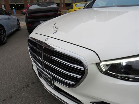 Certified 2023 Mercedes-Benz S 500 4MATIC w/ AMG Line image 24