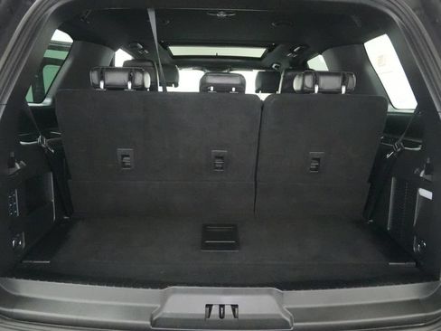 Used 2020 Ford Expedition Limited w/ Equipment Group 302A AWD/4WD image 29