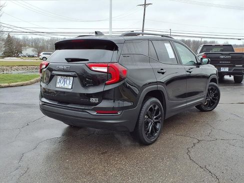 Certified 2022 GMC Terrain SLE w/ Driver Convenience Package image 35