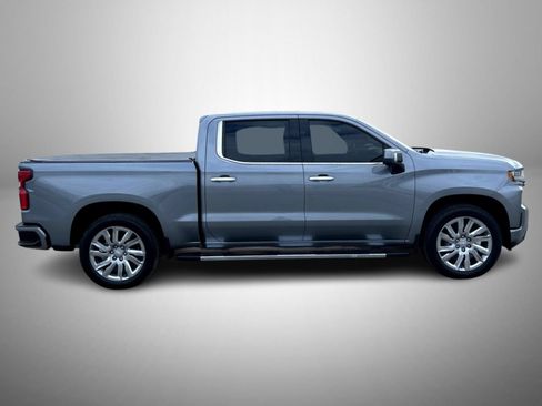 Certified 2019 Chevrolet Silverado 1500 High Country w/ High Country Premium Package AWD/4WD image 4