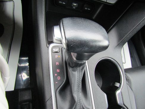 Used 2020 Kia Sportage EX image 31