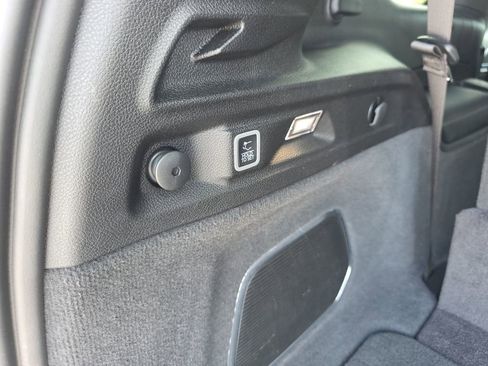 Used 2024 Jeep Grand Cherokee L Overland w/ Trailer Tow Package image 36