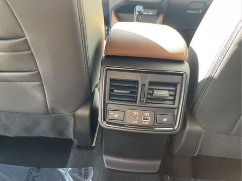 Certified 2025 Subaru Forester Touring image 25