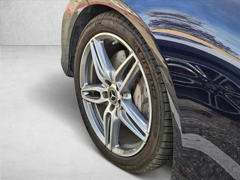 Used 2018 Mercedes-Benz E 400 Coupe image 12