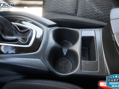 Used 2018 Nissan Rogue S AWD/4WD image 34