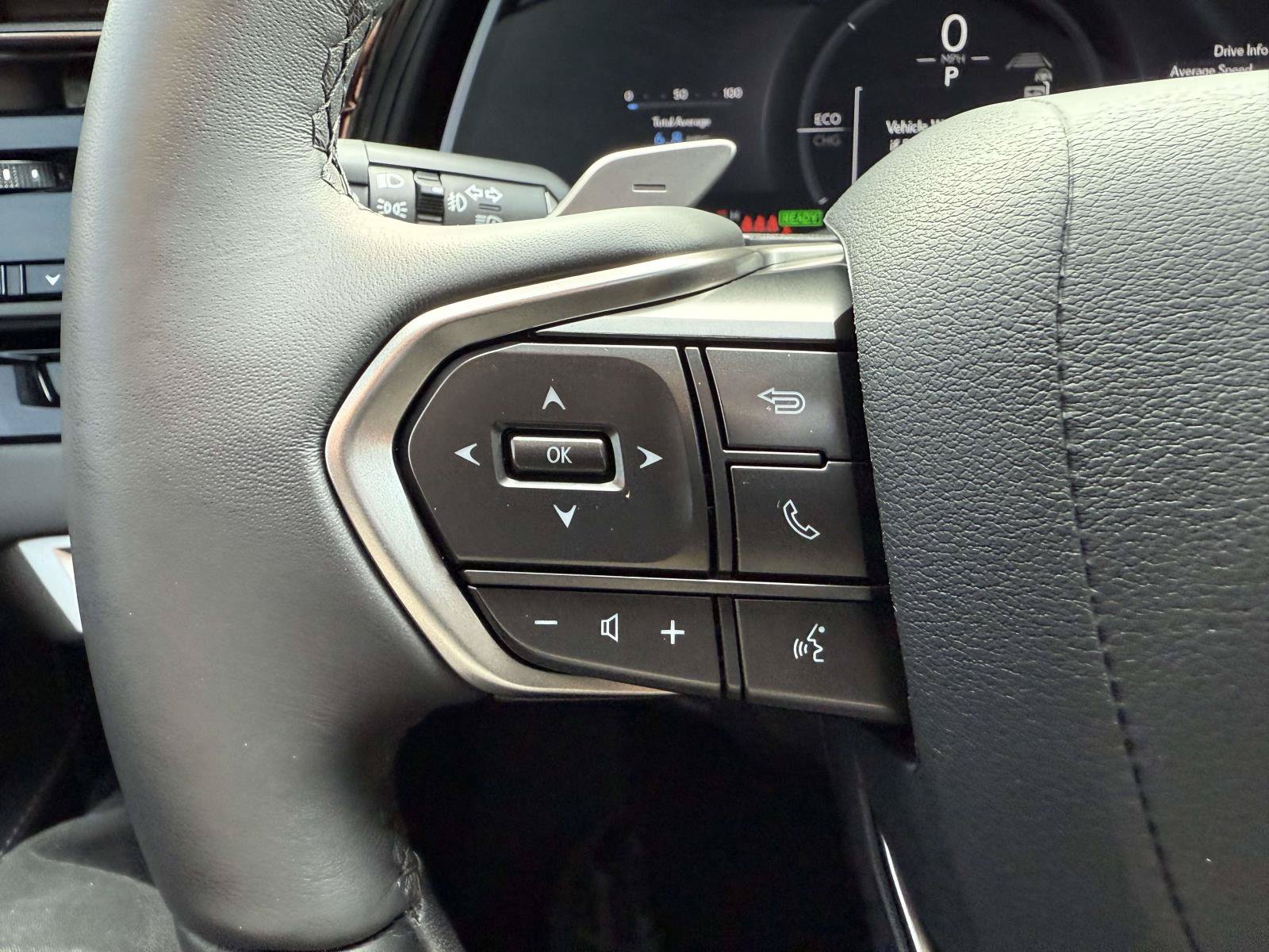 Used 2025 Lexus RX 350h w/ Accessory Package (Z1) AWD/4WD image 22
