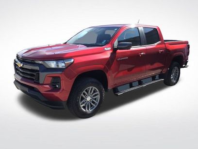 Used 2024 Chevrolet Colorado LT w/ LT Convenience Package II