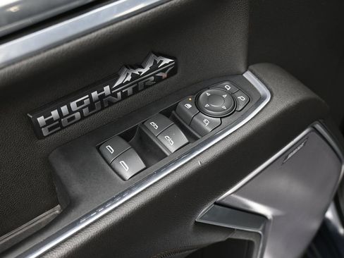 Used 2022 Chevrolet Silverado 1500 High Country image 19