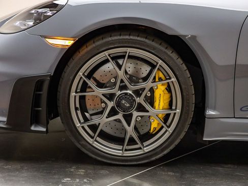 Certified 2024 Porsche 718 Cayman GT4 RS image 10