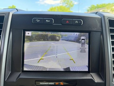 Used 2018 Ford F150 XLT w/ Equipment Group 302A Luxury AWD/4WD image 24