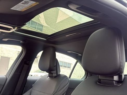 Certified 2023 Mercedes-Benz C 300 4MATIC Sedan image 29