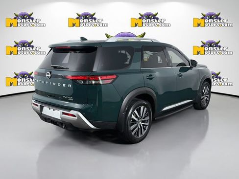 Used 2022 Nissan Pathfinder Platinum AWD/4WD image 5