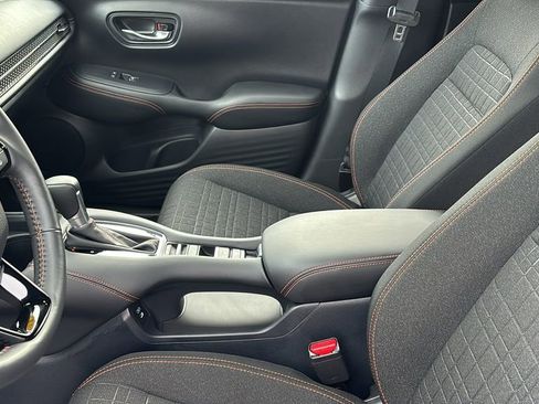 Used 2024 Honda HR-V Sport image 24