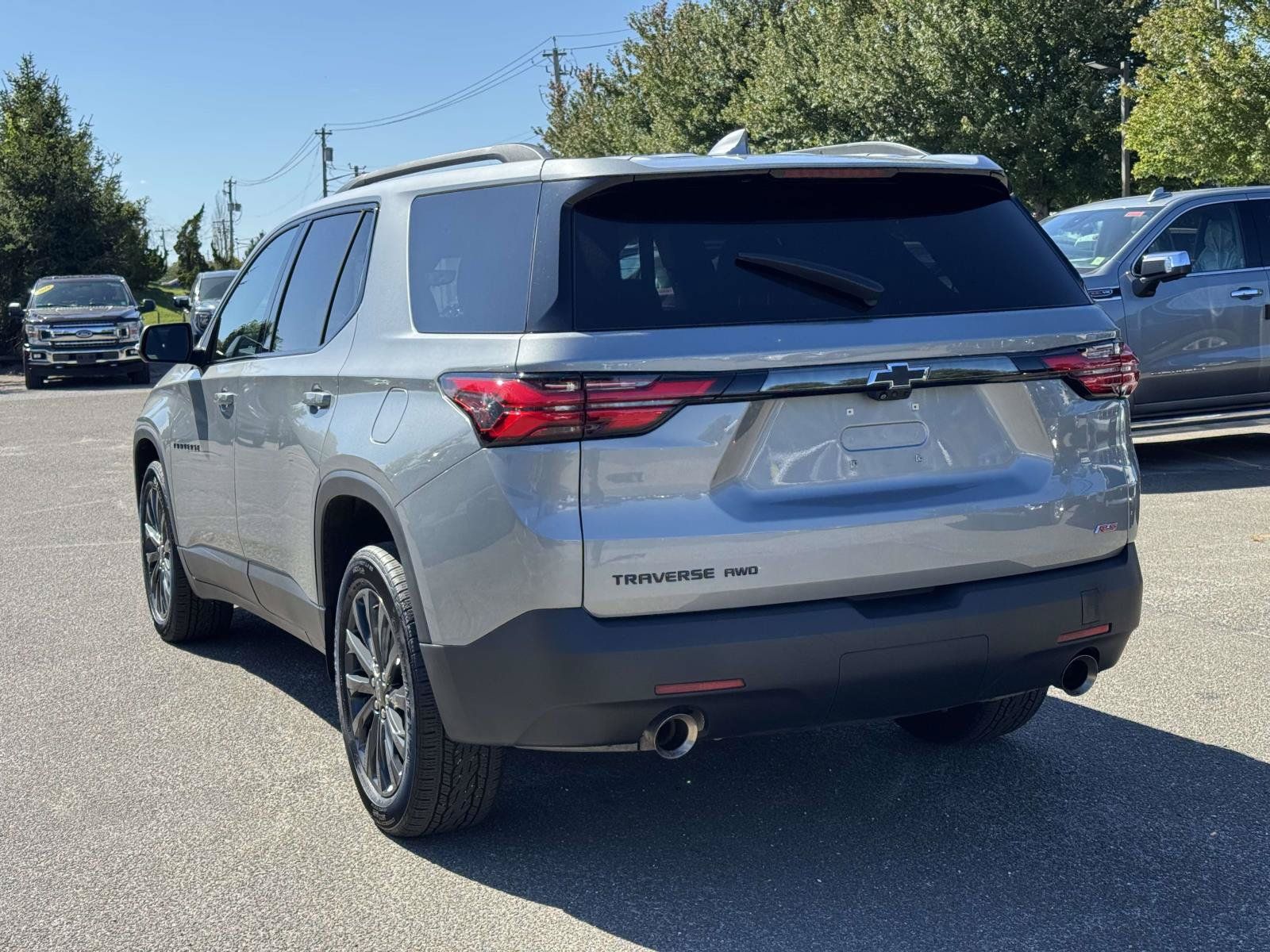 Used 2023 Chevrolet Traverse RS AWD/4WD image 4