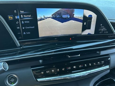 Used 2023 Cadillac Escalade Sport image 15