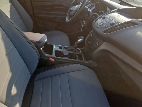 Used 2019 Ford Escape S image 6