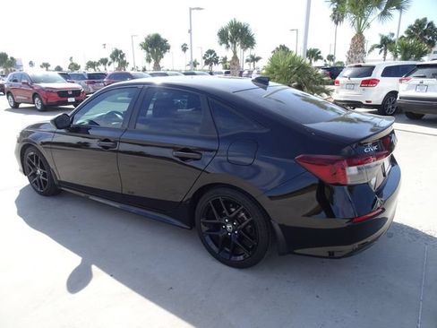 Certified 2025 Honda Civic Sport image 6