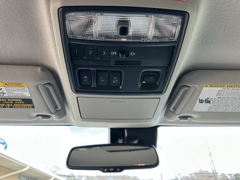 Used 2024 Toyota 4Runner SR5 Premium image 36