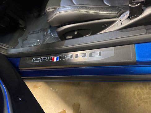 Used 2016 Chevrolet Camaro SS image 12