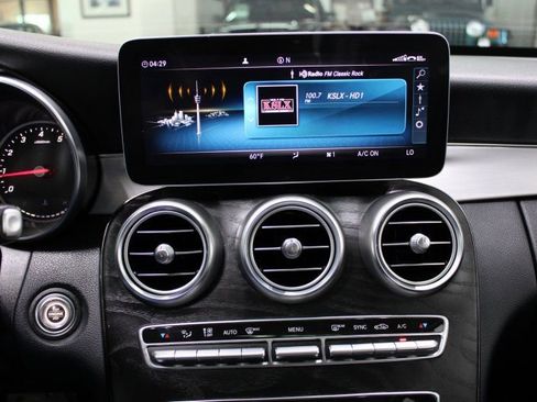 Used 2019 Mercedes-Benz C 300 Sedan image 24