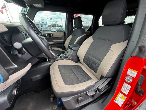 Used 2022 Ford Bronco Wildtrak AWD/4WD image 14