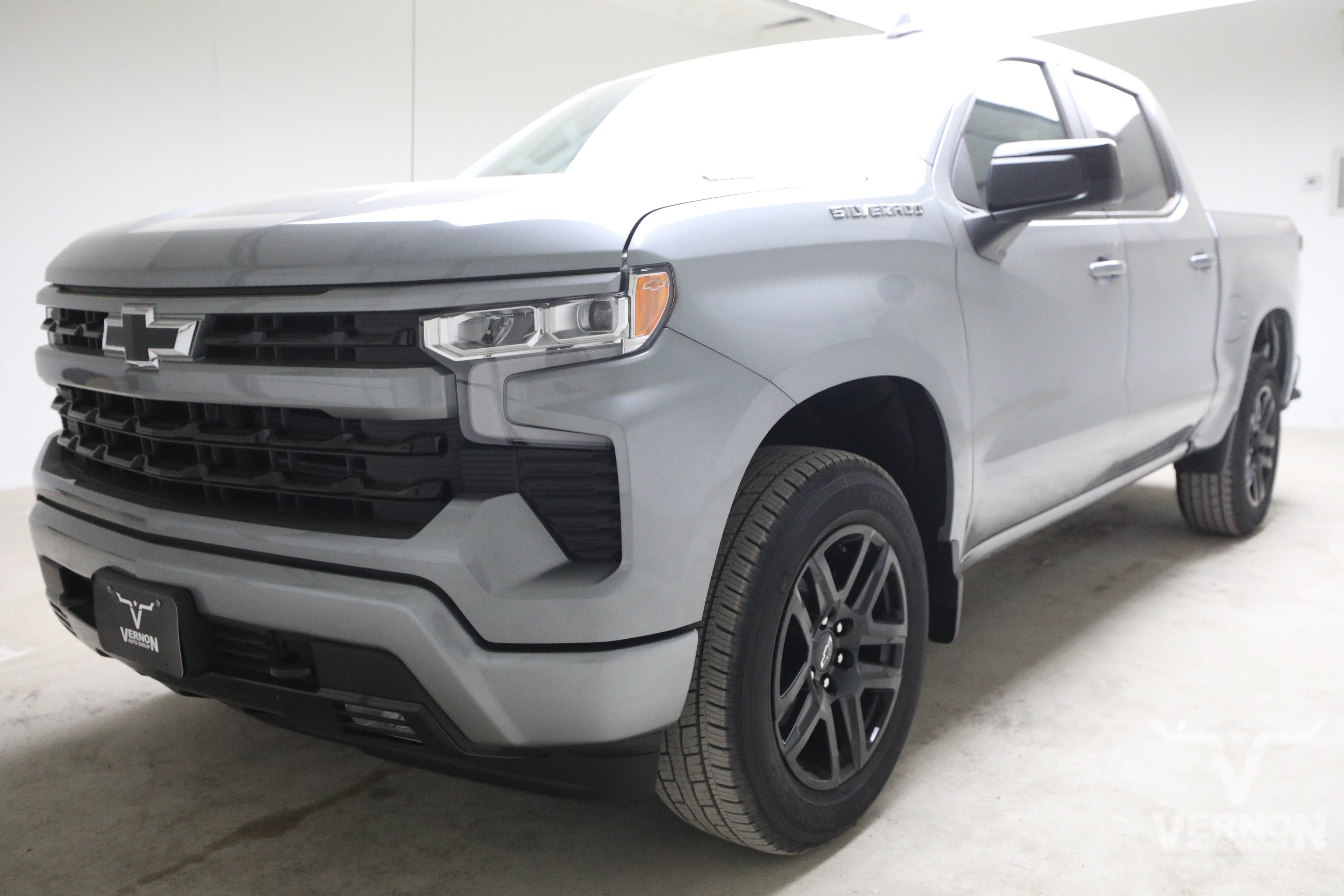 New 2026 Chevrolet Silverado 1500 RST AWD/4WD image 1