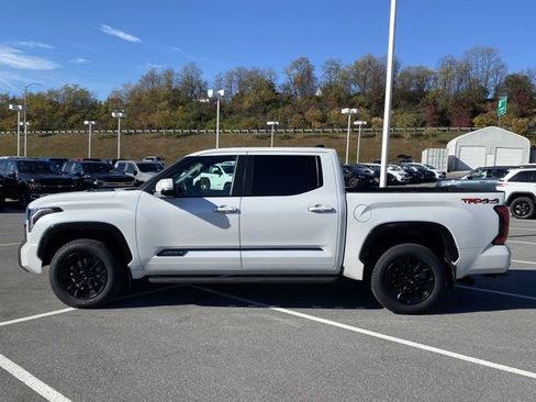 Used 2024 Toyota Tundra Platinum image 2