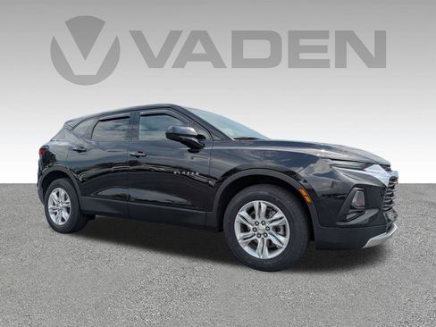 Certified 2022 Chevrolet Blazer LT FWD image 3