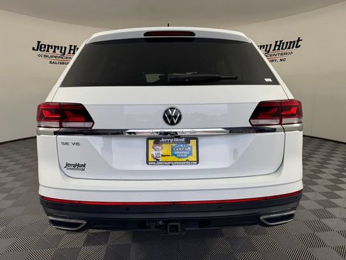 Used 2023 Volkswagen Atlas SE w/ Panoramic Sunroof Package FWD image 7