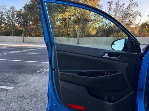 Used 2017 Hyundai Tucson Eco image 32