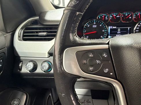 Used 2020 GMC Yukon XL SLT AWD/4WD image 31