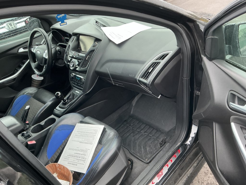 Used 2013 Ford Focus ST FWD image 6