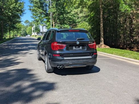 Used 2017 BMW X3 sDrive28i RWD image 6