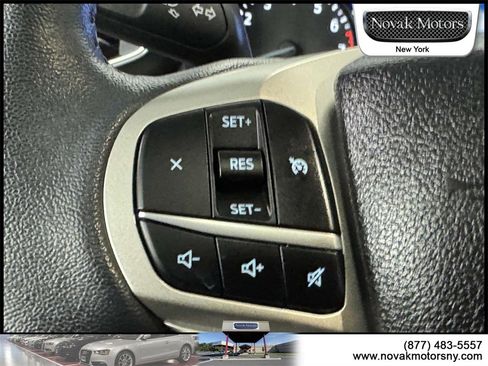 Used 2022 Ford Explorer XLT w/ Equipment Group 202A image 17