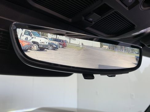 New 2025 GMC Hummer EV 2X image 31