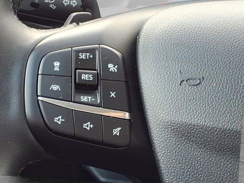 Used 2025 Ford Bronco Sport Badlands image 11