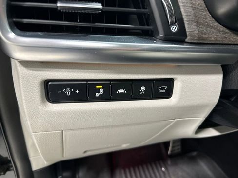 Used 2020 Kia Telluride SX w/ SX Prestige Package AWD/4WD image 14