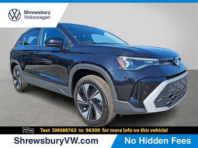 New 2025 Volkswagen Taos SE